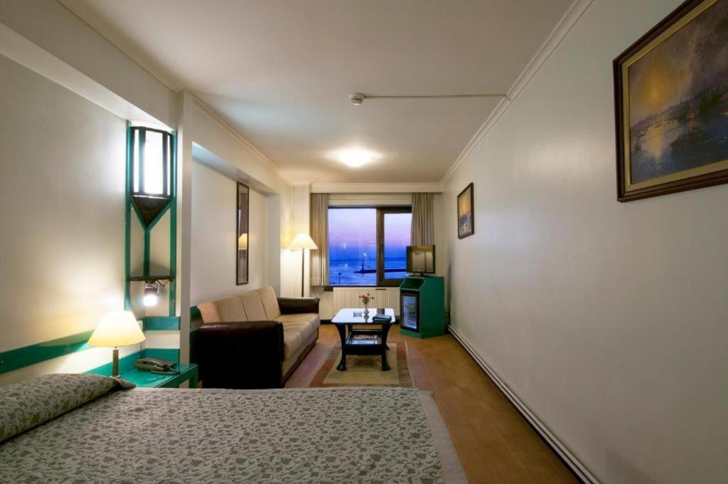 Kadikoey Rihtim Hotel อิสตันบูล ภายนอก รูปภาพ