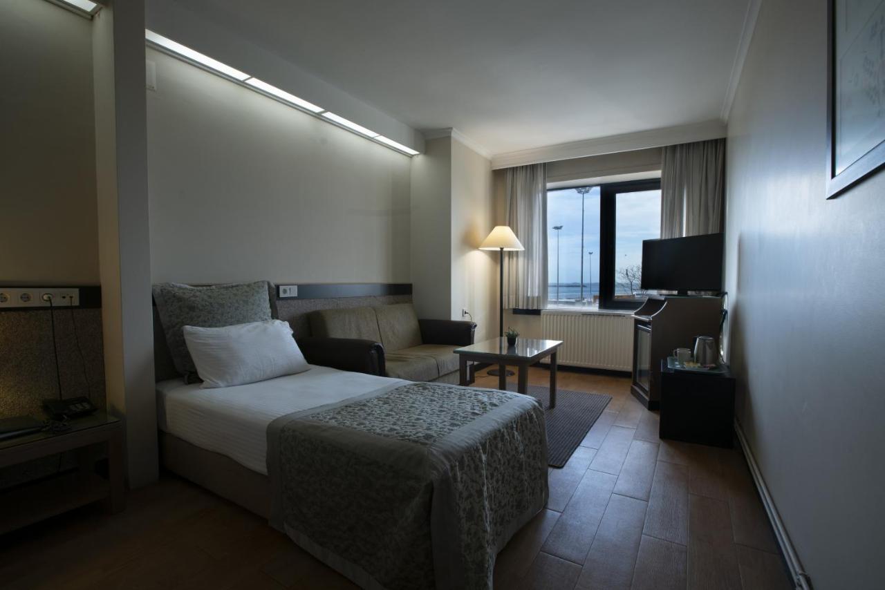 Kadikoey Rihtim Hotel อิสตันบูล ภายนอก รูปภาพ