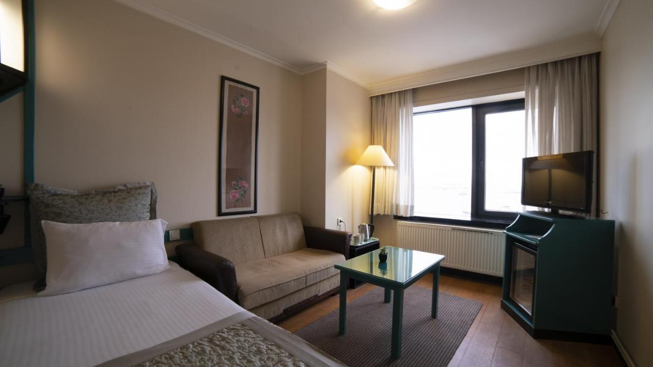 Kadikoey Rihtim Hotel อิสตันบูล ภายนอก รูปภาพ