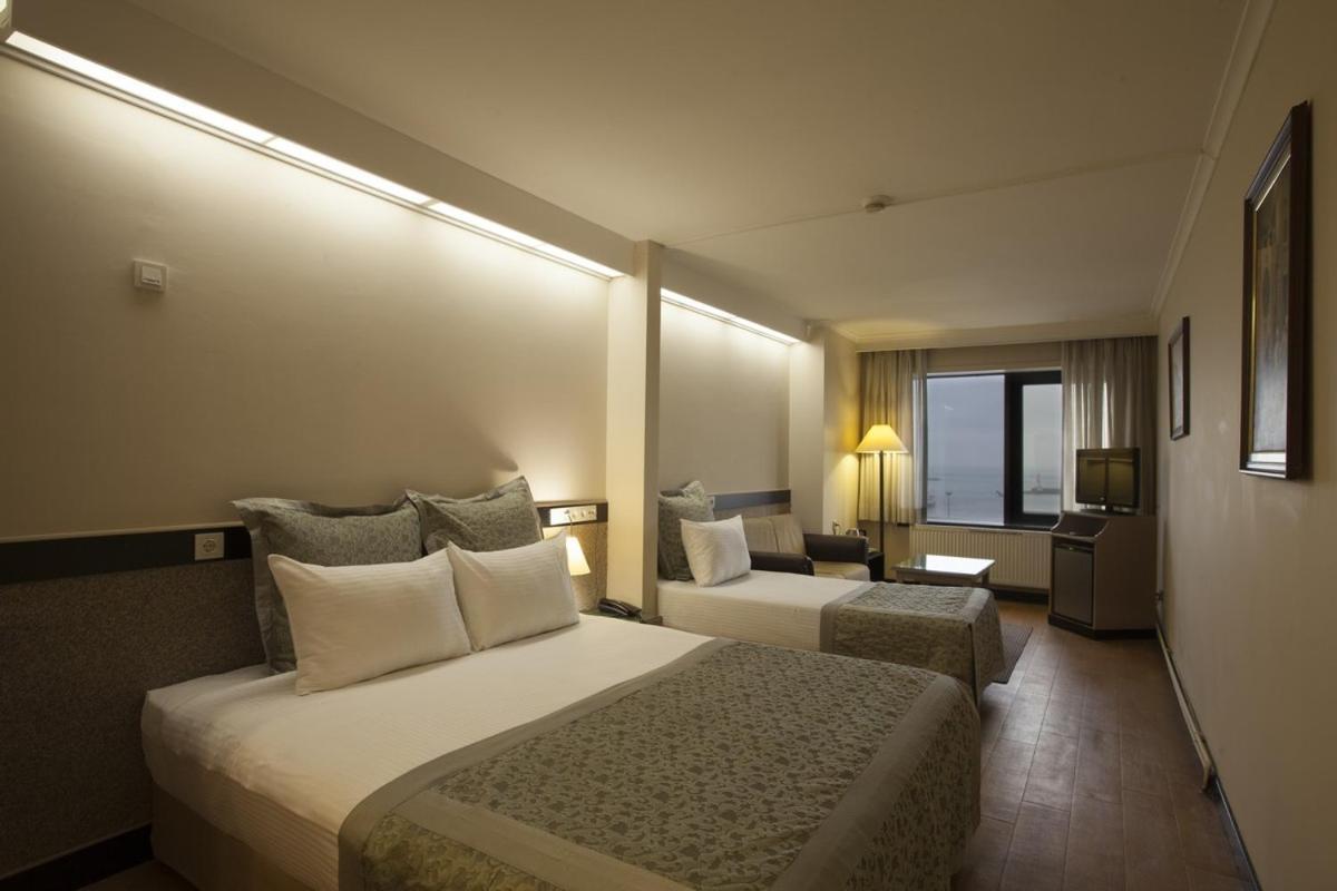 Kadikoey Rihtim Hotel อิสตันบูล ภายนอก รูปภาพ