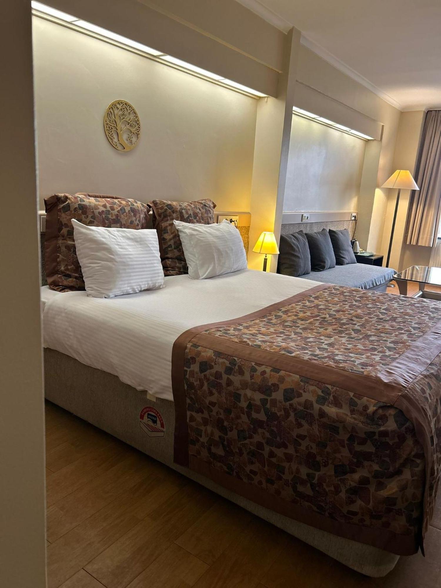 Kadikoey Rihtim Hotel อิสตันบูล ภายนอก รูปภาพ